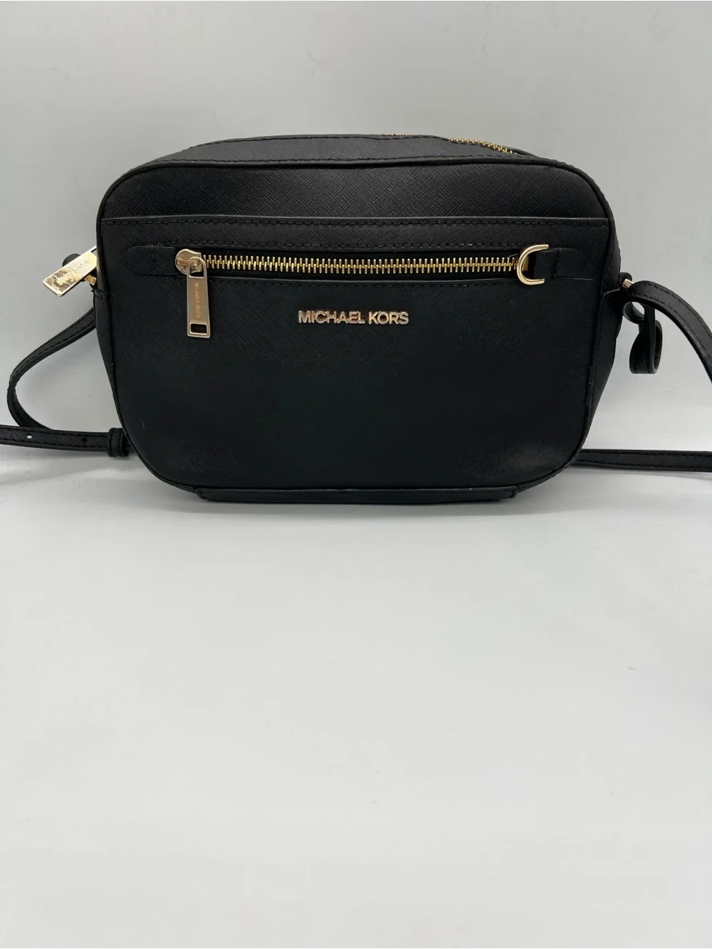 Michael Kors Black leather Crossbody with Gold Hardware faminas.ae